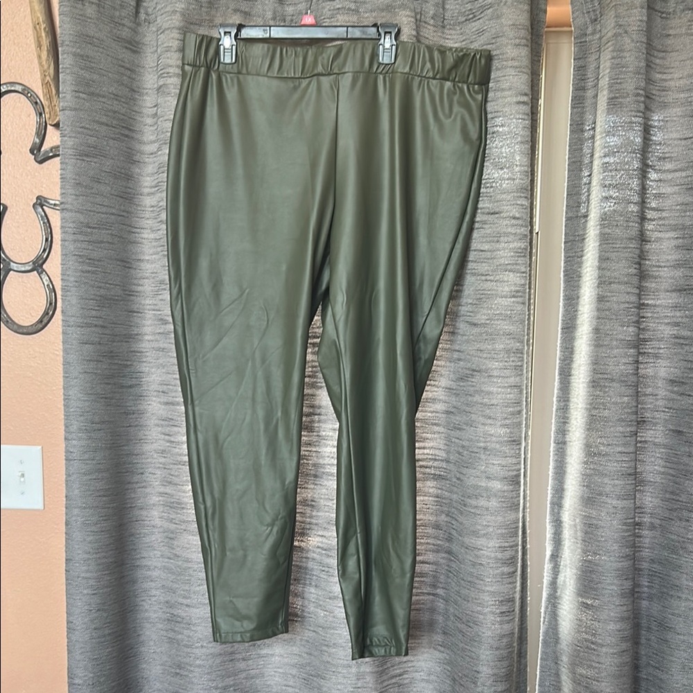 Ava & Viv Olive Faux Leather Pants